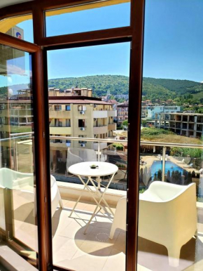 Obzor Tatyana Apartaments Bonjour